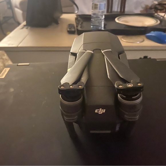 Drone - Picture 3 of 7